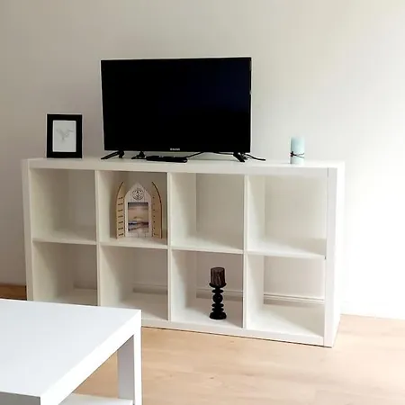 아파트 Apartman Fuered 블로톤퓌레드